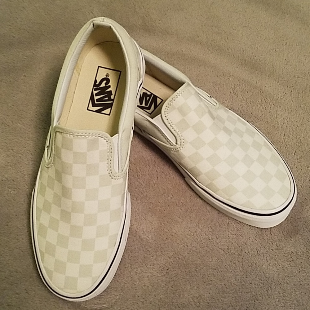 Vans checkerboard slip ons sz 8.5